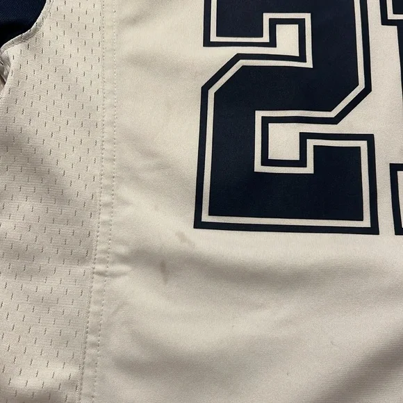 Dallas Cowboy Elliot Youth Jersey - Picture 4 of 6